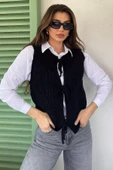 Siyah Kadın Örgü Desenli Bağlamalı Triko Yelek - 2