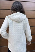 Taş Kapüşonlu Yarım Fermuarlı Kapitoneli Mevsimlik Mont - 3