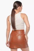 Taba Kadın Fermuarlı Çift Cepli Mini Deri Etek - 6