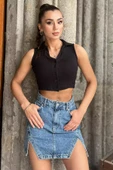 Siyah Yakalı Düğmeli Crop Top Yelek - 1