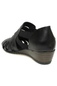 MAMMAMİA D25YS-2740 DOLGU TABAN KADIN DERİ SANDALET thumbnail 4