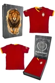 Galatasaray Orijinal 5 Yıldızlı Kırmızı Basic Çocuk T-shirt Gs Aslan Baskılı Hediyelik Ahşap Kutulu - 1