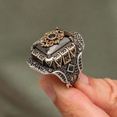 Siyah Taşlı Çiçek Motifli 925 Gümüş Yüzük Erkek thumbnail 6