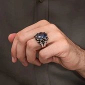 Kılıç Motif Lacivert Taşlı 925 Ayar Erkek Gümüş Yüzük thumbnail 5