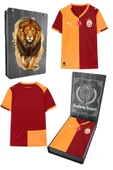Galatasaray Orijinal 2025/26 Parçalı Yeni Sezon Forma Aslan Baskılı Hediyelik Ahşap Kutulu thumbnail 1