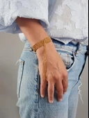Dokulu Taç Yaprak Çiçek Tül Model Küçük Boy Küpe - 1