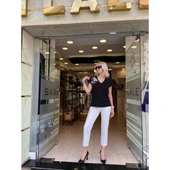 ÇİÇEK BASKI DETAYLI TİŞÖRT thumbnail 1