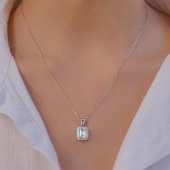 Baget Taşlı 925 Ayar Gümüş Kadın Kolye thumbnail 2