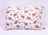 BORDO ÇİÇEK DESENLİ KAPAKLI 2'Lİ 50x70 YASTIK KILIFI thumbnail 1