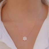 Kar Tanesi Tasarımlı Rose Kaplama 925 Ayar Gümüş Kolye thumbnail 2