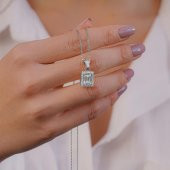 Büyük Baget Taşlı 925 Ayar Gümüş Kadın Kolye thumbnail 1