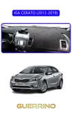 Guerrino  KİA CERATO 2013-2019TORPİDO KORUMA HALISI MAVİ KENAR thumbnail 1