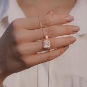 Büyük Baget Taşlı Rose Kaplama 925 Ayar Gümüş Kadın Kolye thumbnail 1