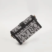 Levidor Siyah Çift Askılı Kadın Logolu Çapraz Çanta thumbnail 3