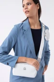 Benetton Beyaz Monogram Eskitme Kadın Çapraz Çanta BNT 1292 thumbnail 3