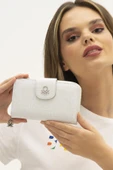 Benetton Beyaz Monogram Eskitme Geniş Kadın Cüzdan BNT 1301 thumbnail 2