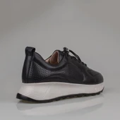 Trend Adımlar Siyah Kadın Hakiki Deri Lastikli Ortopedik Ayakkabı thumbnail 4