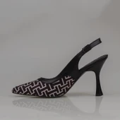 Trend Adımlar Siyah Kadın Keten Arkası Açık Kemerli Klasik Ayakkabı thumbnail 3