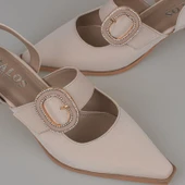 Trend Adımlar Krem Fındık Topuk Kadın Taş Tokalı Klasik Ayakkabı thumbnail 5