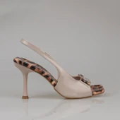 Trend Adımlar Krem Rugan Burnu Açık Leopar Taşlı Klasik Ayakkabı thumbnail 2