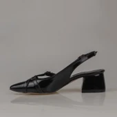 Trend Adımlar Siyah Rugan Çift Toka Arkası Açık Kadın Klasik Ayakkabı thumbnail 3