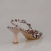 Trend Adımlar Krem Arkası Açık Leopar Desenli Kadın Klasik Ayakkabı thumbnail 4