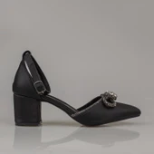 Trend Adımlar Siyah Taşlı Fiyonk Detaylı Kadın Saten Klasik Ayakkabı thumbnail 2