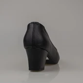 Trend Adımlar Siyah Taş İşlemeli Kadın Klasik Ayakkabı thumbnail 3