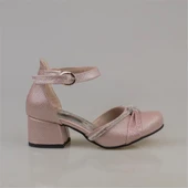 Trend Adımlar Pembe Burnu Kapalı Taş İşleme Kız Çocuk Klasik Ayakkabı thumbnail 2