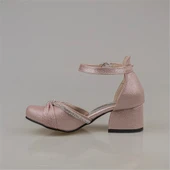 Trend Adımlar Pembe Burnu Kapalı Taş İşleme Kız Çocuk Klasik Ayakkabı thumbnail 3