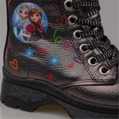 Trend Adımlar Platin Parlak Desen Kız Çocuk Yarım Postal Bot thumbnail 5