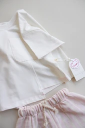 Pembe Kontrast Dikişli Asimetrik Şortlu Takım thumbnail 6