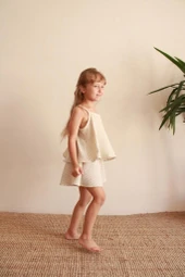 Siyah Çizgili Volanlı Kız Askılı ve Şort Takım thumbnail 2