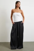 Beli Lastikli Geniş Paça Büzgülü Pantolon Siyah thumbnail 2