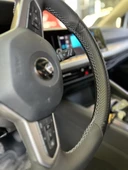 Volkswagen Golf 8 Caddy 2022-2025 Araca Özgü Dikmeli Direksiyon Kılıfı F1 OLMAYAN ARAÇLARA UYGUNDUR thumbnail 4