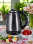 Girist Burgaz Gümüş Renk Çlik Kettle 1800 W - 2