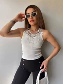 Kadın Ottoman Kumaş Dantel Detaylı Bluz thumbnail 3