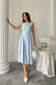 Mavi Yanları Büzgülü Midi Boy Keten Elbise thumbnail 3