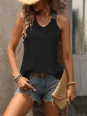 Kadın Askılı V Yakalı Arkadan Halka Detaylı Viskon Bluz thumbnail 4