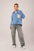 Etnik Cep Detaylı Mavi Gömlek thumbnail 2