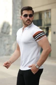 Erkek Fermuar Yakalı Kolları Desenli Kısa Kollu Tişört thumbnail 2