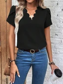 Kadın Kısa Kollu Lazer V Yakalı Ithal Krep Bluz thumbnail 3