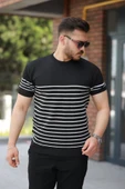 Erkek çizgi Desenli Bisiklet Yaka Kısa Kollu T-sihrt thumbnail 1