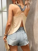 Kadın Askılı V Yakalı Arkadan Halka Detaylı Viskon Bluz thumbnail 3