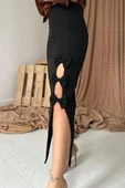 Siyah Fiyonk Detaylı Etek thumbnail 2