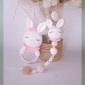 Tavşan Çıngırak ve Emzik Askısı 100 El Örgüsü thumbnail 1