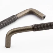 Tırtıklı Antik Sarı Metal Kulp 128 mm 12.8 cm Mobilya Çekmece Dolap Dolabı Modern Kapak Kulpları thumbnail 4