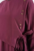 Tesettür Elbise Çift Düğme Detaylı Yandan Bağlamalı Modal Elbise Bordo - 5