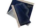 Kişiye Özel İsim İşlemeli Mihrap Desenli Düz Şönil Seccade Lacivert thumbnail 4