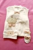 Kurdele Detaylı Taş Işlemeli Beyaz 3'lü Bebek Tulum Seti thumbnail 3